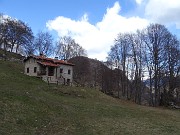 71 Dal Monte Zucco sceso al Rifugio (1150 m) G.E.S.P.